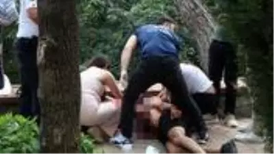 Maçka Parkı'nda kırık cam şişesiyle saldırıya uğrayan psikiyatri asistanı yaşadığı dehşeti anlattı Maçka Parkı'nda kırık cam şişesiyle saldırıya uğrayan psikiyatri asistanı yaşadığı dehşeti anlattı