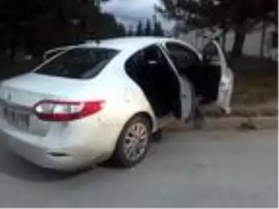 Nefes kesen kovalamacayla durdurulan araçta uyuşturucuyla yakalandılar Nefes kesen kovalamacayla durdurulan araçta uyuşturucuyla yakalandılar