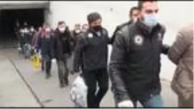 Son dakika gündem: İstanbul'da terör örgütü PKK/KCK'ya yönelik operasyonda gözaltına alınan Şişli Belediye Başkan Yardımcısı Cihan Yavuz'un da aralarında bulunduğu 4... Son dakika gündem: İstanbul'da terör örgütü PKK/KCK'ya yönelik operasyonda gözaltına alınan Şişli Belediye Başkan Yardımcısı Cihan Yavuz'un da aralarında bulunduğu 4...