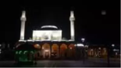 Son Dakika | AFYONKARAHİSAR - Sokağa çıkma kısıtlaması Son Dakika | AFYONKARAHİSAR - Sokağa çıkma kısıtlaması