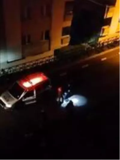 Sokak kısıtlamasını ihlal edip, mahalleyi ayağa kaldırdılar Sokak kısıtlamasını ihlal edip, mahalleyi ayağa kaldırdılar