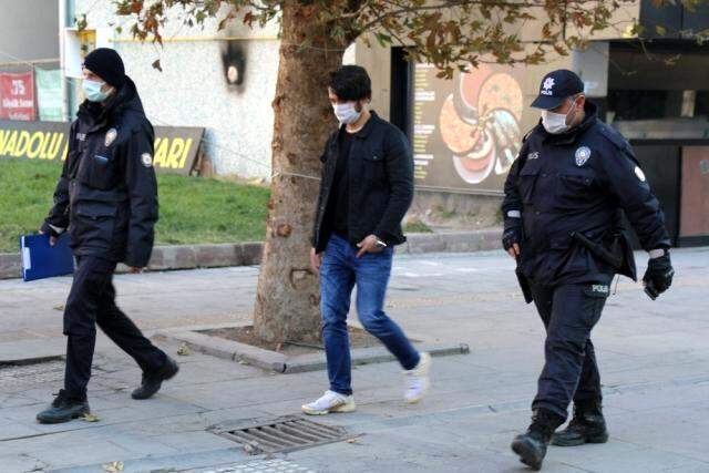 Temaslı olduğunu bildiği halde karantinayı ihlal eden kişiye para cezası kesildi