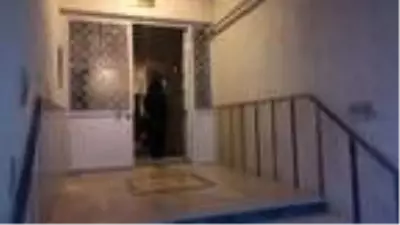 Son dakika haberi... Yalnız yaşadığı evinde ölü bulundu Son dakika haberi... Yalnız yaşadığı evinde ölü bulundu