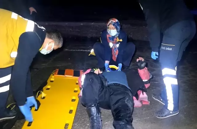 Yaralı kurye, zimmetli pantolonunun kesilmemesini istedi! Olay yerine gelen patron, duruma müdahale etti Yaralı kurye, zimmetli pantolonunun kesilmemesini istedi! Olay yerine gelen patron, duruma müdahale etti