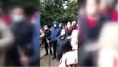 Yayla sakinleri yıkım ekibini engellemeye çalıştı Yayla sakinleri yıkım ekibini engellemeye çalıştı