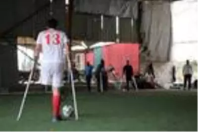 Ampute takımlar dostluk maçı yaptı Ampute takımlar dostluk maçı yaptı