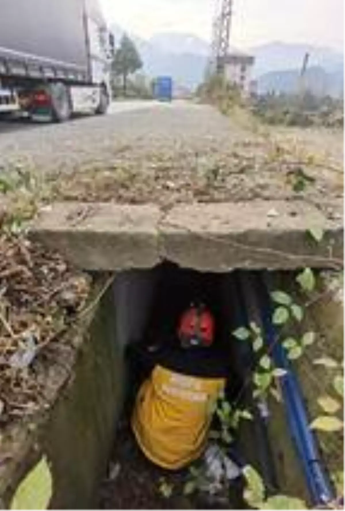 Artvin'de 27 gündür kayıp Ercan, dehlizlerde aranıyor