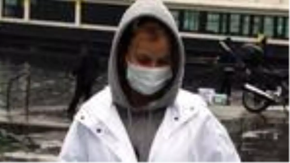 Aslı Turanlı kurallara uydu!