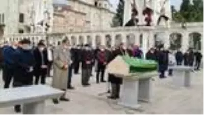 Avukat Necip Kibar son yolculuğuna uğurlandı Avukat Necip Kibar son yolculuğuna uğurlandı
