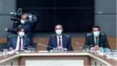 Bakan Gül, TBMM İnsan Haklarını İnceleme Komisyonu toplantısına katıldı (2) Bakan Gül, TBMM İnsan Haklarını İnceleme Komisyonu toplantısına katıldı (2)