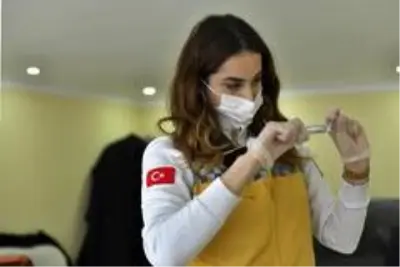 Binlerce Esenyurtlu evde sağlık hizmetinden yararlanıyor