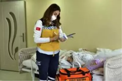 Binlerce Esenyurtlu evde sağlık hizmetinden yararlanıyor