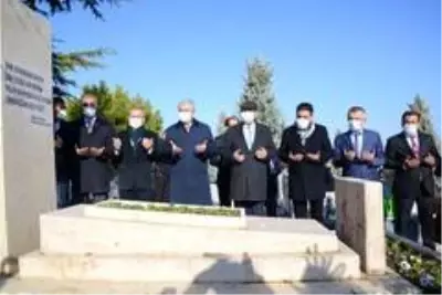 Bozlak ustası Muharrem Ertaş anıldı Bozlak ustası Muharrem Ertaş anıldı
