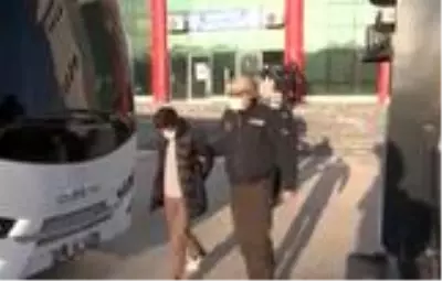 HDP'nin gençlik meclisi üyelerine operasyon: 7 tutuklama HDP'nin gençlik meclisi üyelerine operasyon: 7 tutuklama