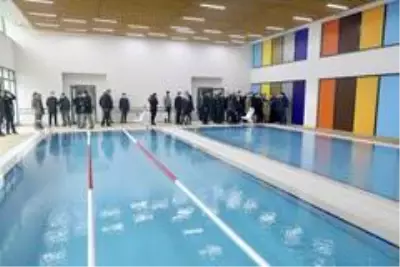 İBB Başkanı İmamoğlu, Başakşehir'de açılışa katıldı İBB Başkanı İmamoğlu, Başakşehir'de açılışa katıldı