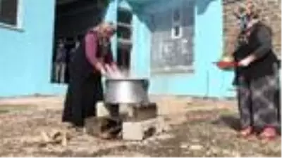 Kars'ta her mevsim kaşar ve tulum peyniri üretimi Kars'ta her mevsim kaşar ve tulum peyniri üretimi