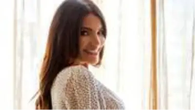 Meltem Şarkışlalı'nın Türkiye'ye getirdiği Tesla Slim yöntemi ile sıkı ve ince bir görünüm elde edebilirsiniz Meltem Şarkışlalı'nın Türkiye'ye getirdiği Tesla Slim yöntemi ile sıkı ve ince bir görünüm elde edebilirsiniz
