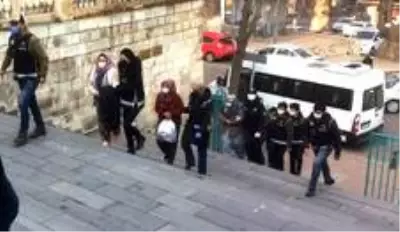 Kütahya'da tefeci operasyonu: 9 gözaltı Kütahya'da tefeci operasyonu: 9 gözaltı