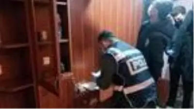 Kütahya'da tefeci operasyonu: 9 gözaltı Kütahya'da tefeci operasyonu: 9 gözaltı