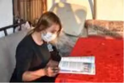 Liseli Duygu, lastik tamir edip, balans ayarı yapıyor Liseli Duygu, lastik tamir edip, balans ayarı yapıyor