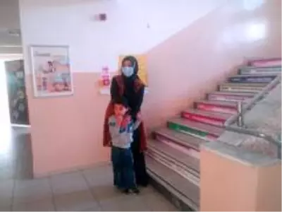Öğretmen ve öğrencilerden anlamlı Engelliler Günü videosu Öğretmen ve öğrencilerden anlamlı Engelliler Günü videosu