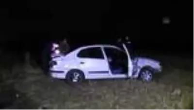 Otomobil şarampole devrildi: 1 ölü 4 yaralı Otomobil şarampole devrildi: 1 ölü 4 yaralı