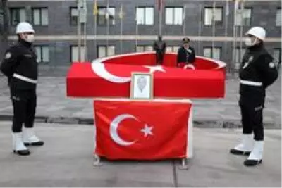 KAHRAMANMARAŞ - Şehit polis memuru için tören (2) KAHRAMANMARAŞ - Şehit polis memuru için tören (2)