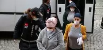 Kocaeli: Sokak ortasında kavga ettikleri şahsı darp ederek öldüren 8 kişi gözaltına alındı Kocaeli: Sokak ortasında kavga ettikleri şahsı darp ederek öldüren 8 kişi gözaltına alındı
