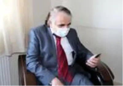 Son Dakika | 'Tavuk karası' nedeniyle az gören öğretmen, düz memur yapılınca hukuk mücadelesi başlattı Son Dakika | 'Tavuk karası' nedeniyle az gören öğretmen, düz memur yapılınca hukuk mücadelesi başlattı