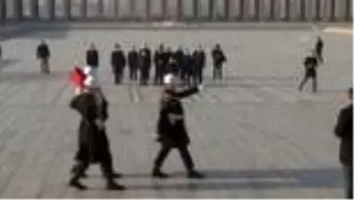 Türkiye Sakatlar Konfederasyonu üyeleri, Anıtkabir'i ziyaret etti