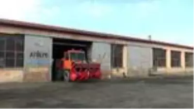 VAN- 'Kar kaplanları' Van'da 600 kişilik ekiple kış boyunca yolları açık tutacak VAN- 'Kar kaplanları' Van'da 600 kişilik ekiple kış boyunca yolları açık tutacak