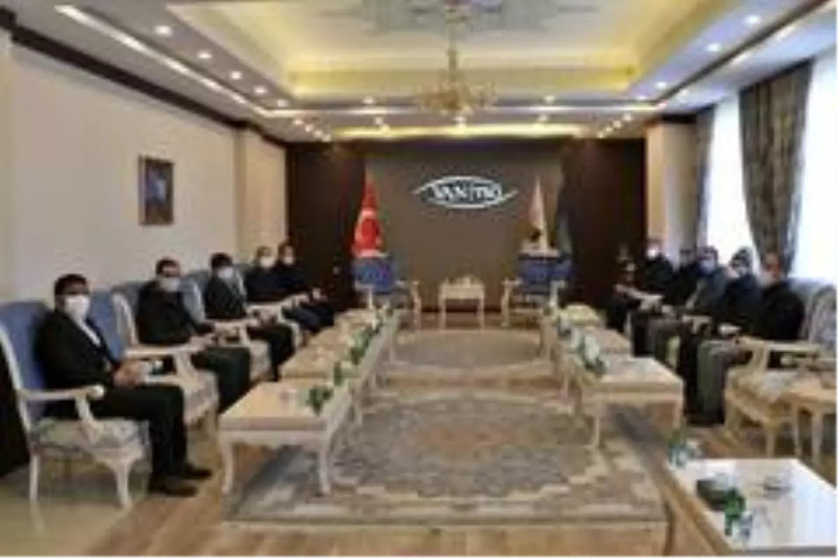 Yangında iş yerleri kullanılamaz hale gelen esnaf için yardım kampanyası