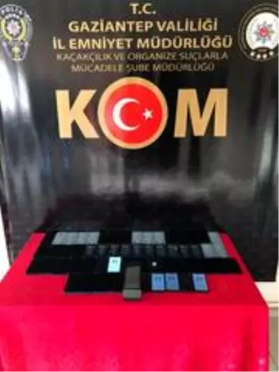 59 adet kaçak telefon ele geçirildi 59 adet kaçak telefon ele geçirildi