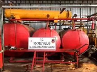 Akaryakıt kaçakçılığı suçundan tutuklandılar, şartlı tahliyede aynı suçu işlediler Akaryakıt kaçakçılığı suçundan tutuklandılar, şartlı tahliyede aynı suçu işlediler