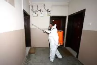 Çankaya Belediyesi'nden köşe bucak dezenfeksiyon Çankaya Belediyesi'nden köşe bucak dezenfeksiyon