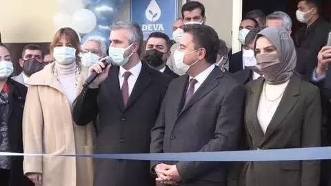 DEVA Partisi Genel Başkanı Ali Babacan, partisinin İl Kongresi'ne katıldı DEVA Partisi Genel Başkanı Ali Babacan, partisinin İl Kongresi'ne katıldı