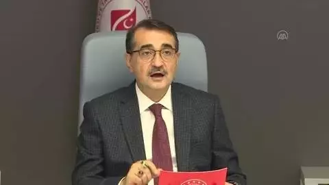 Dönmez: '(Lityum karbonat üretimi) Pilot üretimimiz kısa süre içinde yıllık 600 bin tona çıkacak' Dönmez: '(Lityum karbonat üretimi) Pilot üretimimiz kısa süre içinde yıllık 600 bin tona çıkacak'