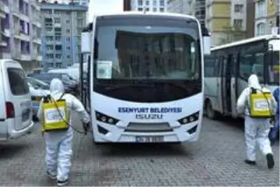 Esenyurt'ta pazar servisleri dezenfekte ediliyor Esenyurt'ta pazar servisleri dezenfekte ediliyor