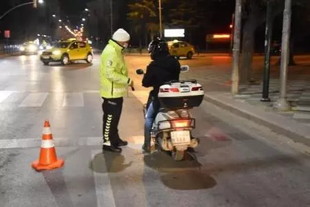 56 saatlik yasak başladı, Aydın sokakları boş kaldı