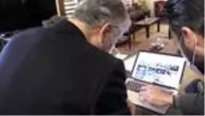 ESKİŞEHİR - Eskişehir Valisi Ayyıldız, AA'nın Yılın Fotoğrafları oylamasına katıldı
