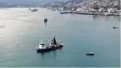 (havadan fotoğraflarla) Boğaz'da balıkçı tekneleri tartışması; Prof. Dr. Saadet Karakulak: Kıyısal habitatların korunması lazım (havadan fotoğraflarla) Boğaz'da balıkçı tekneleri tartışması; Prof. Dr. Saadet Karakulak: Kıyısal habitatların korunması lazım