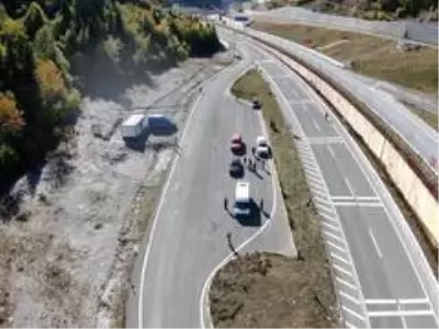 Jandarma ekipleri, drone destekli trafik denetimi yaptı