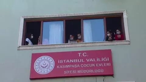 Son dakika! Kimsesiz çocukların 'Oya Annesi' son yolculuğuna uğurlandı