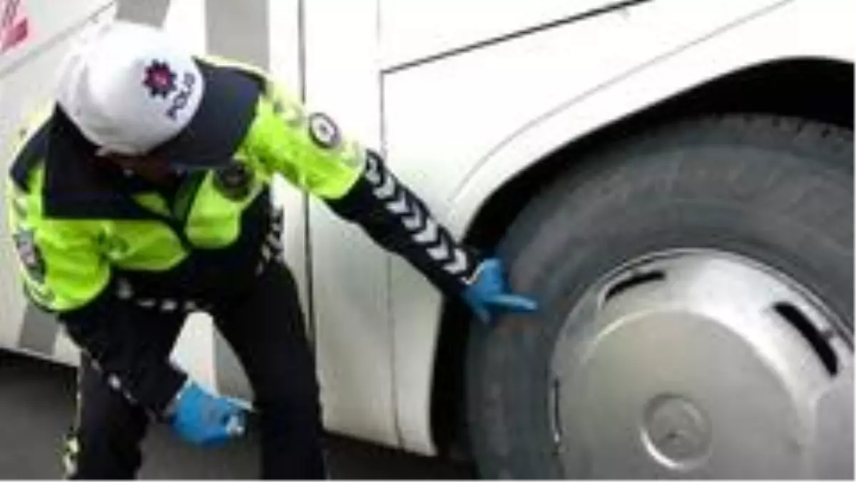 Mersin'de yolcu otobüslerine kış denetimi