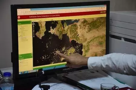 Prof. Dr. Sözbilir: İzmir'de 5'in üstündeki deprem tehlike yaratır Prof. Dr. Sözbilir: İzmir'de 5'in üstündeki deprem tehlike yaratır