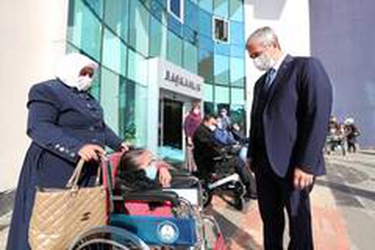 Şahinbey�den engellilere tekerlekli sandalye Haberler