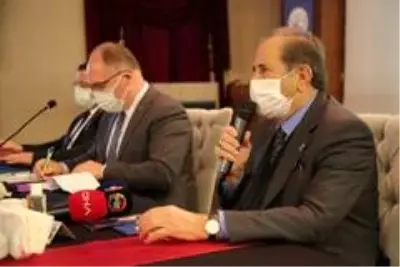 Sivas Belediyesinden pandemi sürecinde iş yeri kapanan esnafa 1500 lira nakdi destek