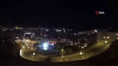 Sokağa çıkma kısıtlaması başladı, Mardin sessizliğe büründü Sokağa çıkma kısıtlaması başladı, Mardin sessizliğe büründü