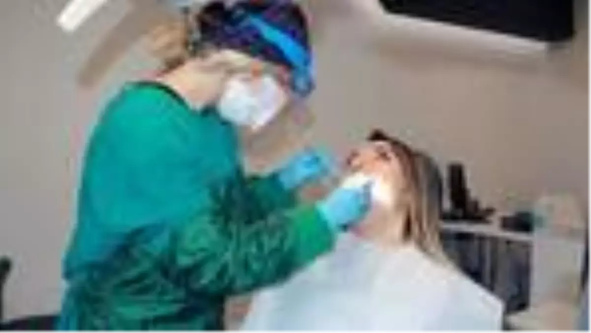 'Ağız gargaraları koronavirüsü önlemez'