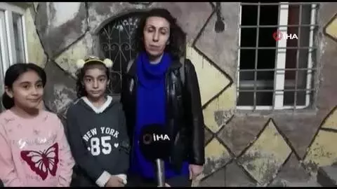 Artuklu 1071 Derneği, kalem tutan eller üşümesin diyerek minik gönülleri ısıtıyor Artuklu 1071 Derneği, kalem tutan eller üşümesin diyerek minik gönülleri ısıtıyor